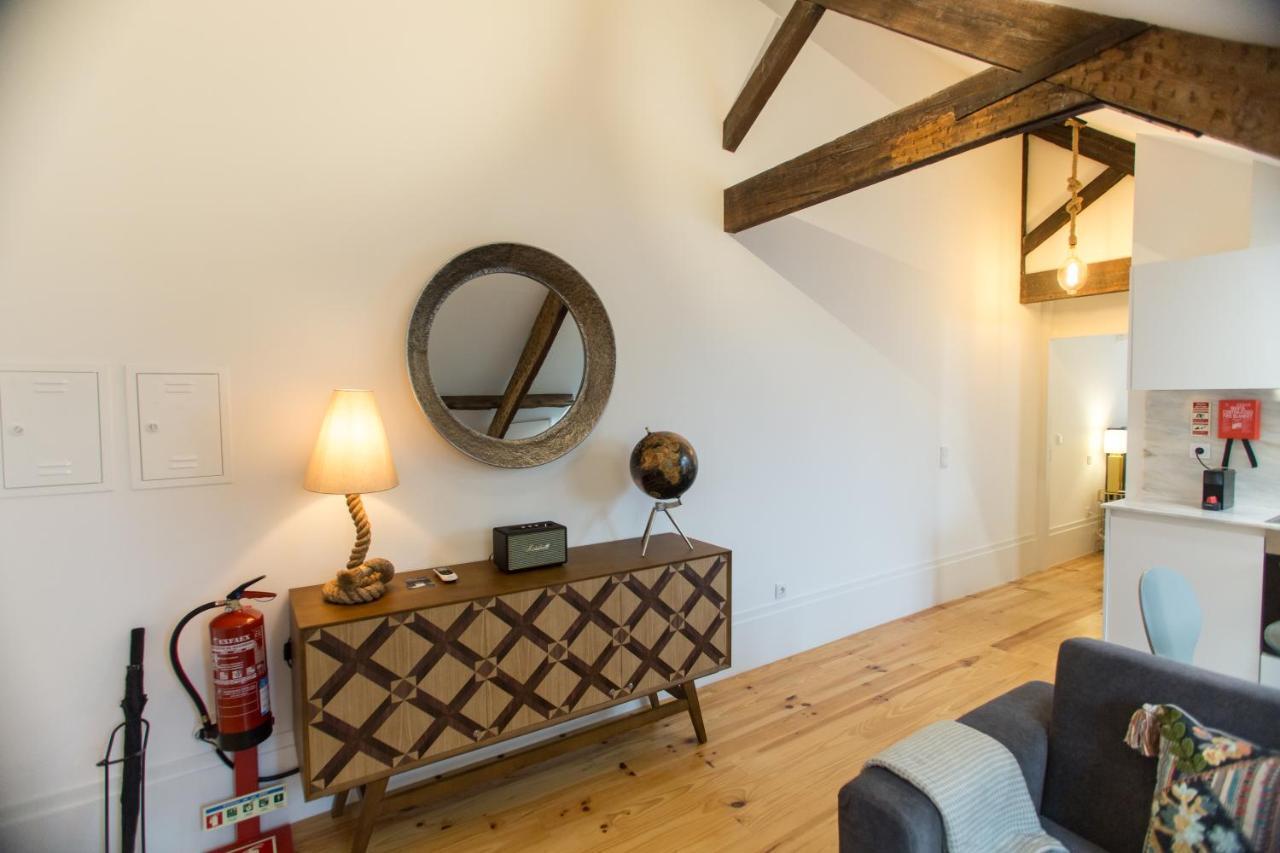 Apartment Loft Da Se By Hosts Porto