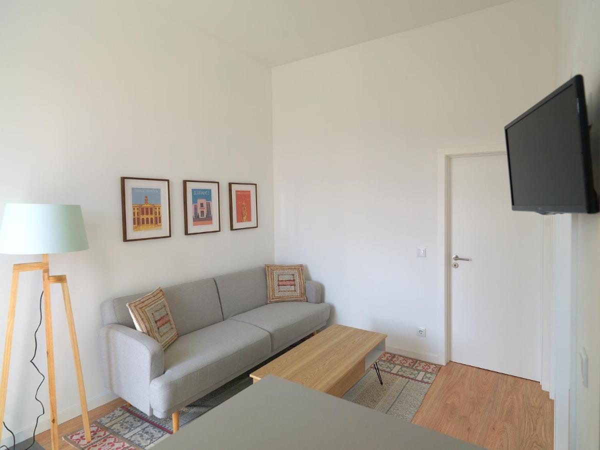 Feels Like Bairro Ignez River View Apartment