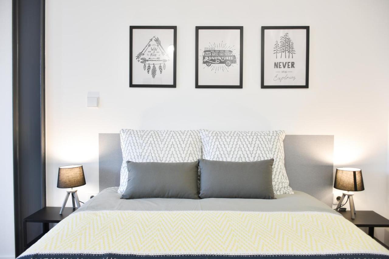 Comfortable&central W/balcony-9 Min Walk Trindade * Porto