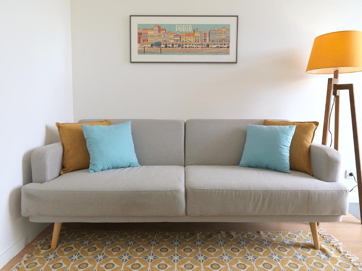 Feels Like Bairro Ignez River View Apartment