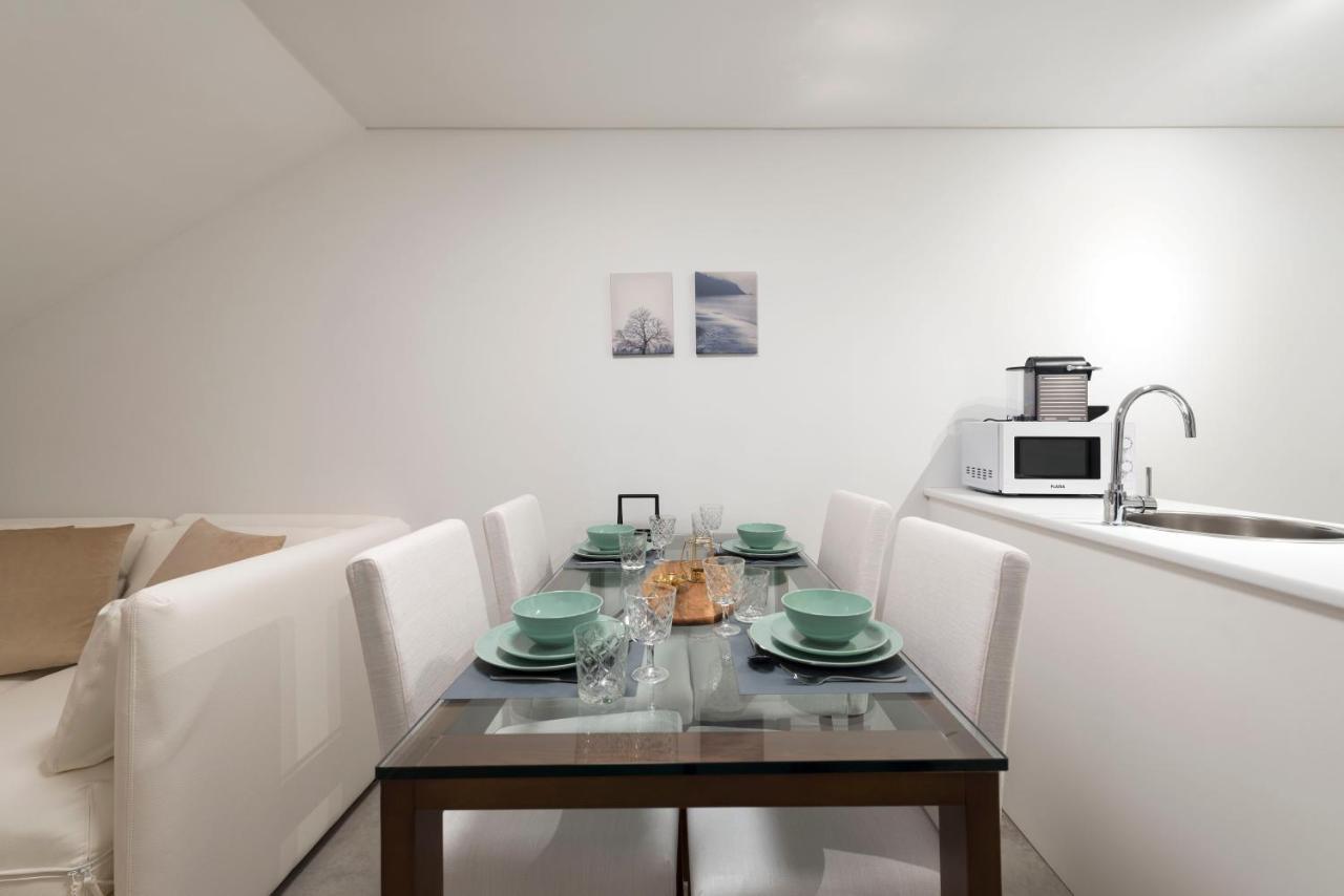 Lovelystay - Hidden&quiet Duplex Next To São Bento Station Appartement Porto