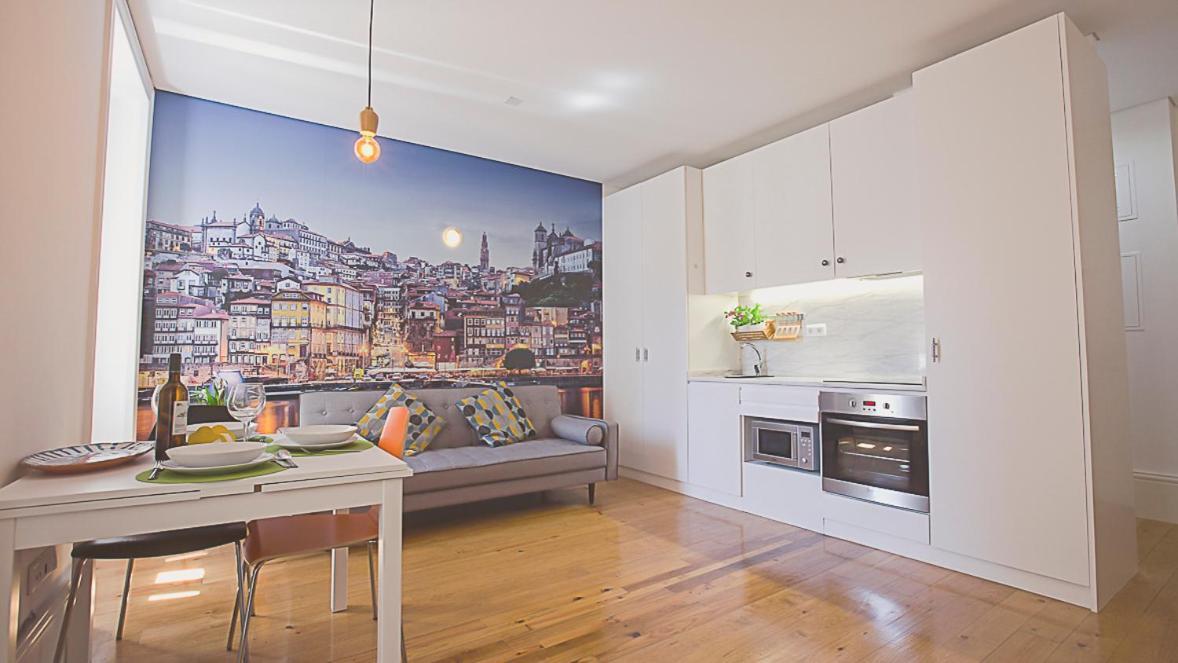 Bmyguest - Almada Garden Apartment *