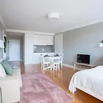Downtown Premium Studio