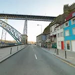 Ponte D Luís I Apartments