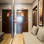 446 Gale Modern Apartment Elevator,Parking