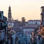 Trendy Vintage Downtown By Lovelystay