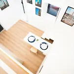 Five House 16