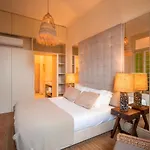 Paraiso Garden Suite--- Spacious & Downtown
