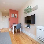 Firmeza Apartment By Amber Star Rent