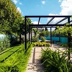 Swimming Pool Luxury House 1