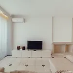 Grand Premium Boavista Apartment By Vacationy