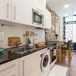 Central Apartamento 0 Ac Metro Nearby