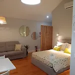 S Bento Boutique Apartment