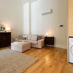 Porto Grandeur Collection - D. Joao IV Pool & Garden Apartment