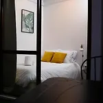 Travel & Live Marques Apartments