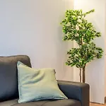 Trindade Bliss: 1Br W/ Free Parking By Lovelystay