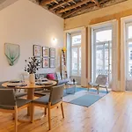 Eccentric Mouzinho Mezzanine By Lovelystay