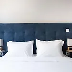 Marques Deluxe Apartment