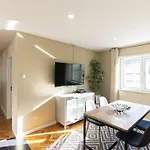 Aliados 3 Bed Apartment