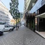 Aliados 3 Bed Apartment
