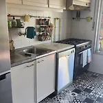 Beautiful Location By The Beach, With 2 Cats