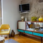 Orm Santana Apartment