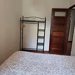 Roomy & Patio - 2 Bedroom Flat
