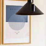 Apartamento Com Varanda E Garagem