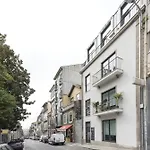 Downtown Bright Apartment With Balcony By Vacationy