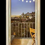 Great Flat & View In Historic Porto By Lovelystay