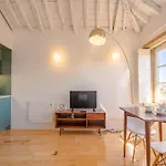 Cozy Porto Studio Perfect Location & Comfort