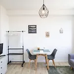Apartmentsporto - Boavista Delight Studio
