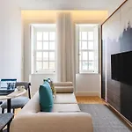 Stylish City Stay With Balcony