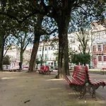 Urban Apartment With Balcony In Porto