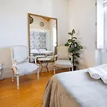 Cozy Stay W/ Ac And View