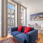 Bright Apartment • Downtown Porto