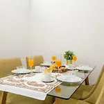 2 Bedroom Cosy Flat