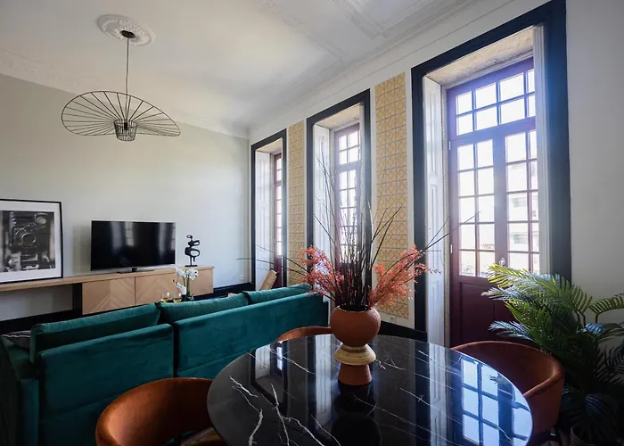 Amazing Family Flat In Center Porto