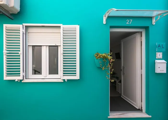 New Bluebell House In Heart Of Porto