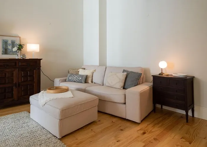Porto Grandeur Collection - D. Joao IV Pool & Garden Apartment