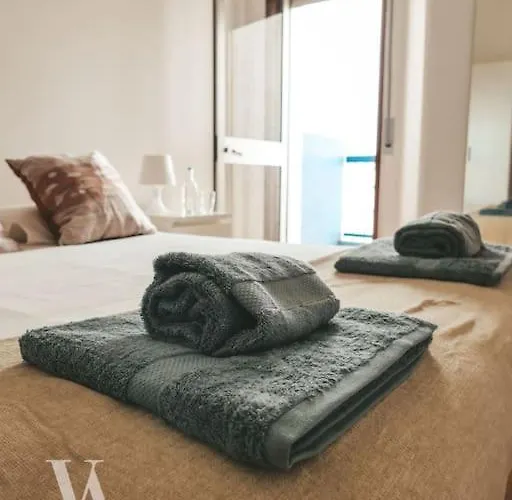 Voga Apartments Marques