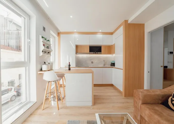 Cozy Apartment By Homing