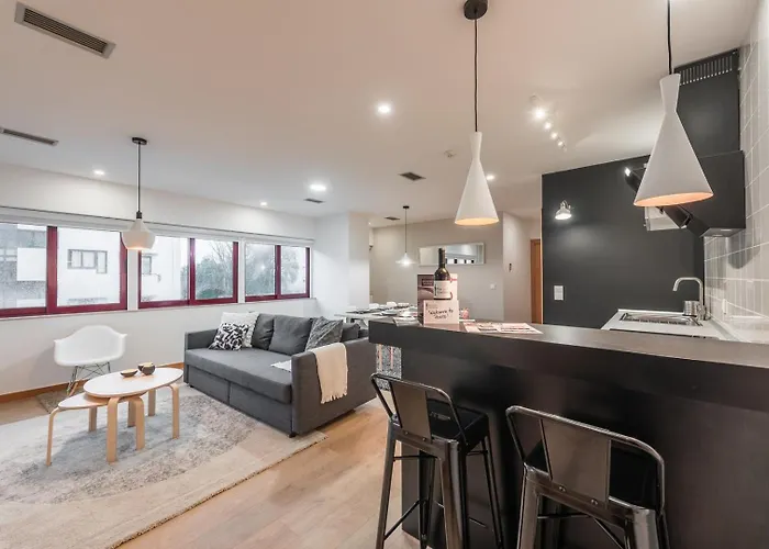Guestready - Chic Cityscape Stay