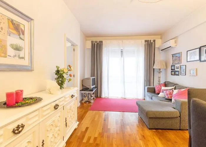 Cozy Lindo Vale Apartment By Unique Hosts