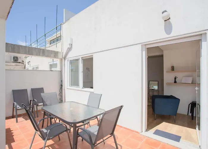 Liiiving In Porto - Downtown Balcony Apartment