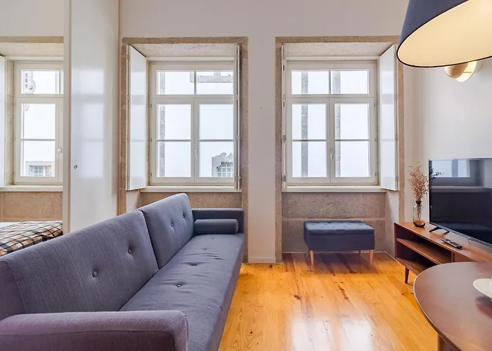 Stylish Porto Studio With City Views