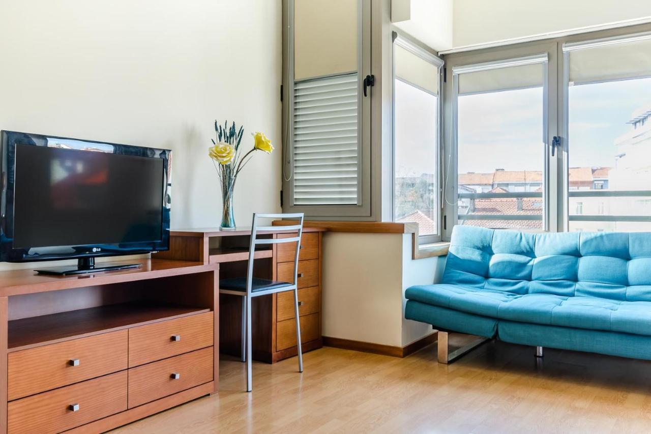 Rs Flats * Porto
