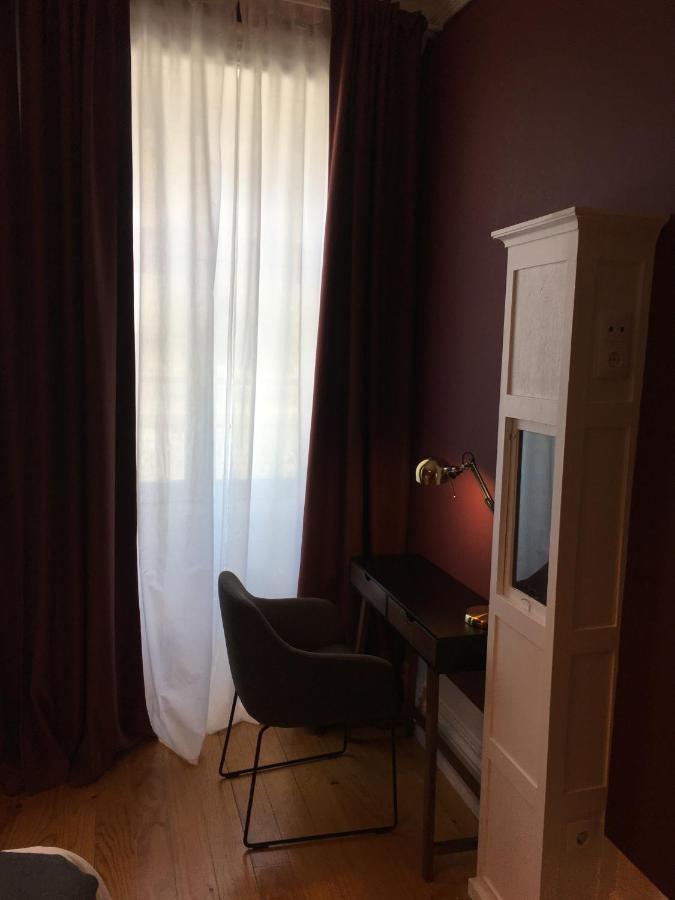 Pimms Ribeira Bed & Breakfast *