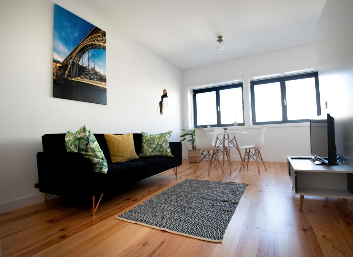 Guest H4u - Batalha Center Apartment *