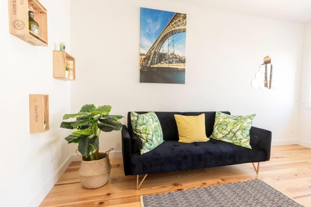 Guest H4u - Batalha Center Apartment